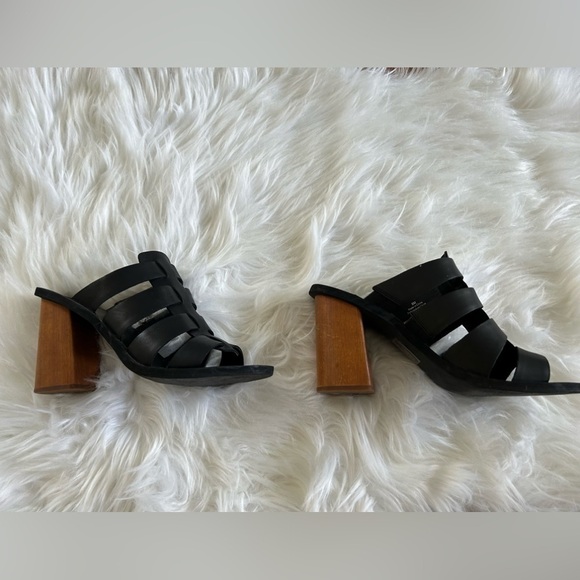 Treasure & Bond Sandal 8 - Picture 2 of 5